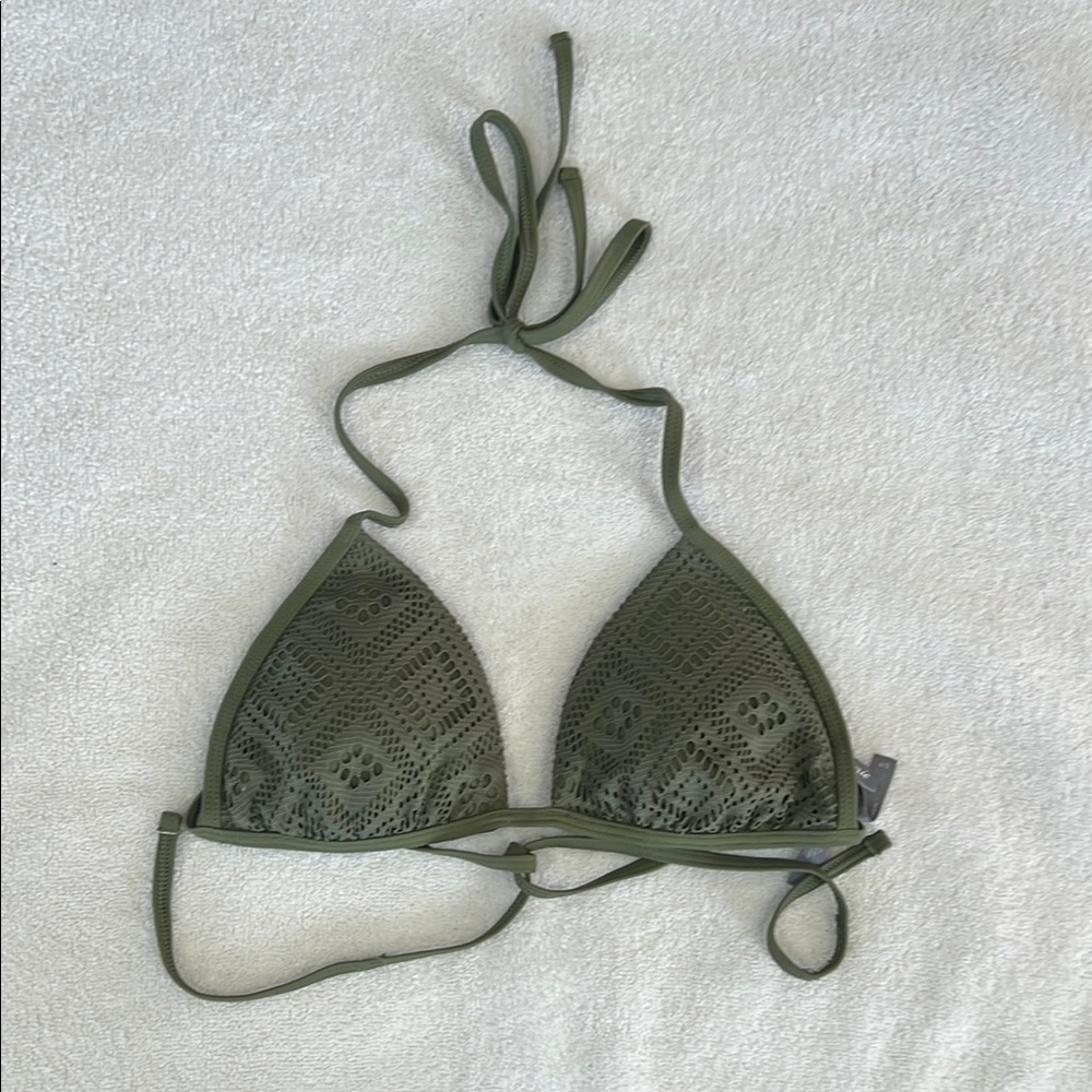 Aerie Women’s Olive Green Crochet Bikini Top- Size S